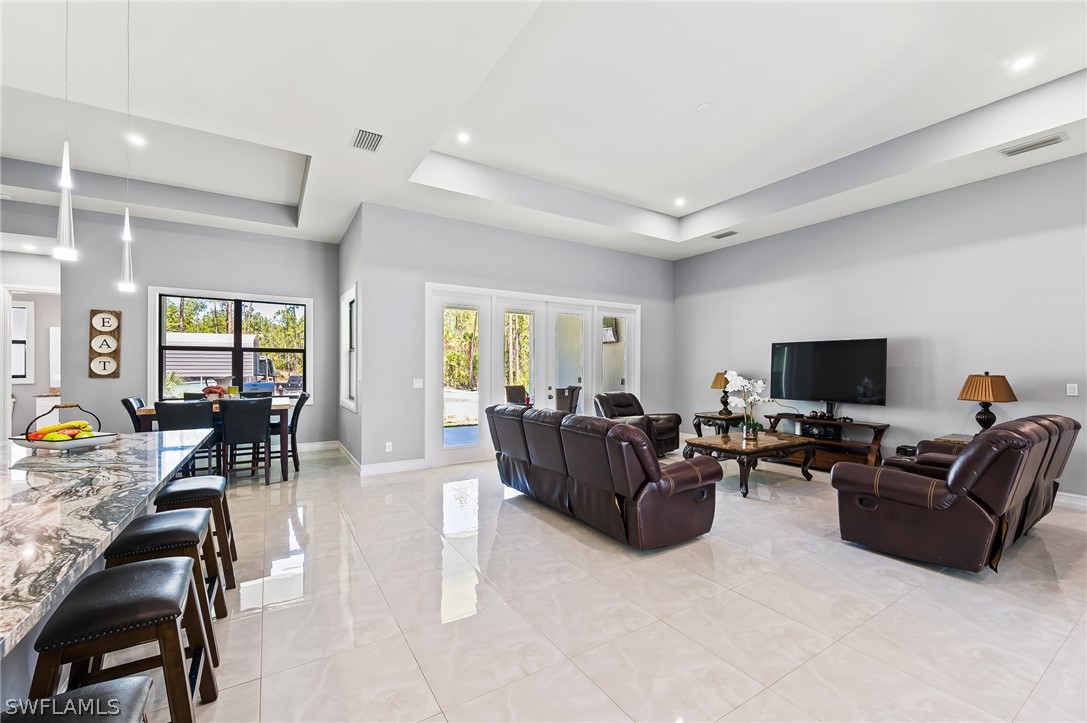 4 Bed SingleFamilyResidence for Sale in Naples, photo 14