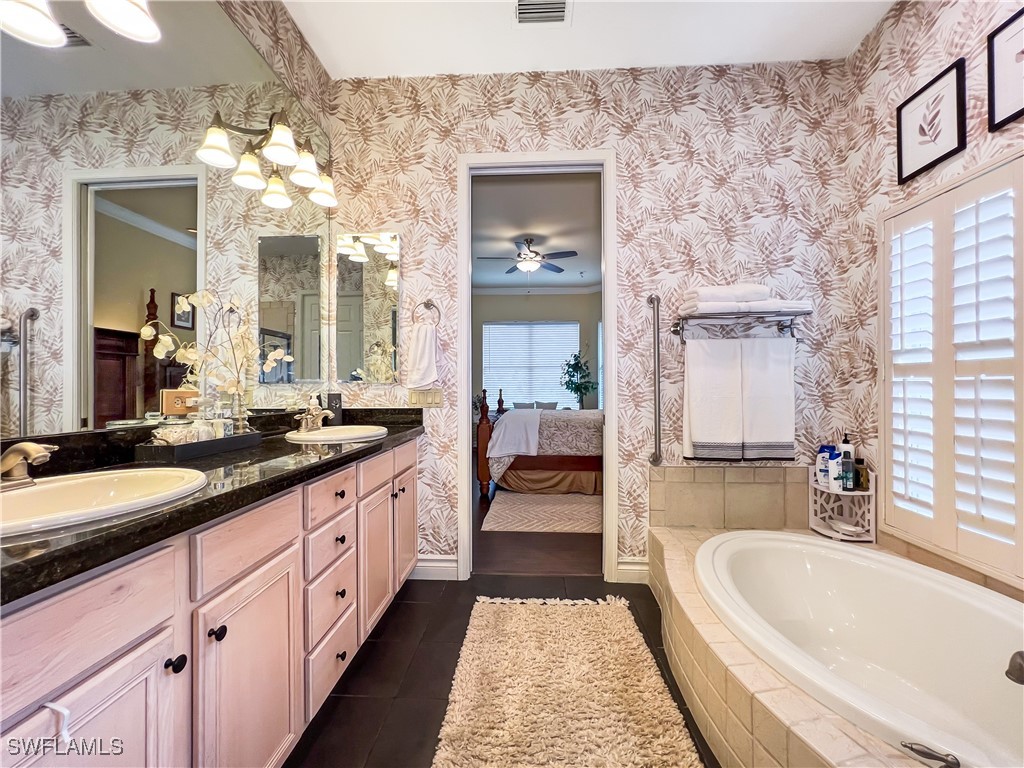 3 Bed SingleFamilyResidence for Sale in Shady Bend, FL — photo 14