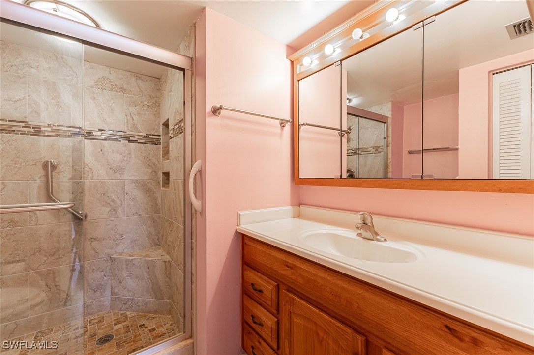 2 Bed Waterfront Home for Sale in Schooner Bay, photo 14