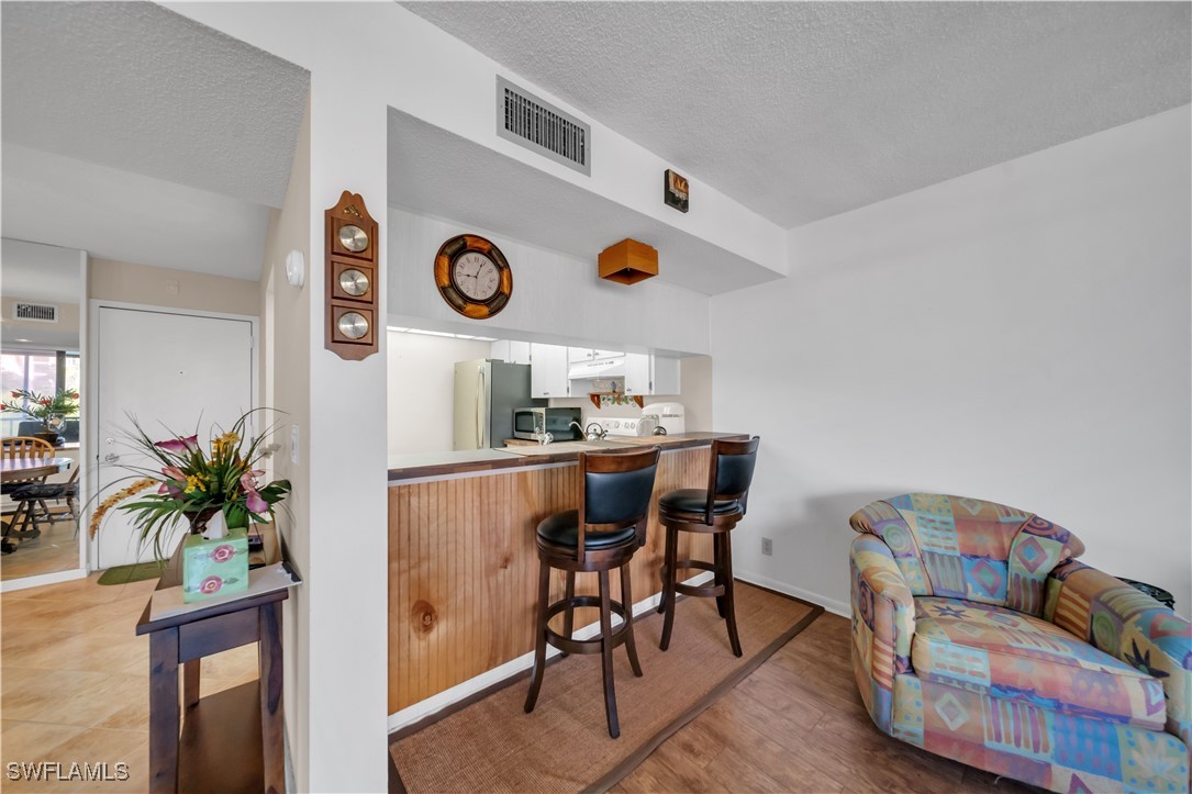 1 Bed Waterfront Home for Sale in Schooner Bay, photo 14