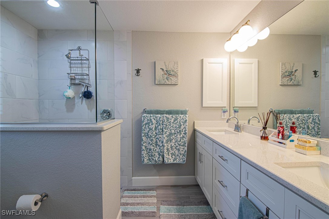 3 Bed Pool Home for Sale in East Englewood, photo 14