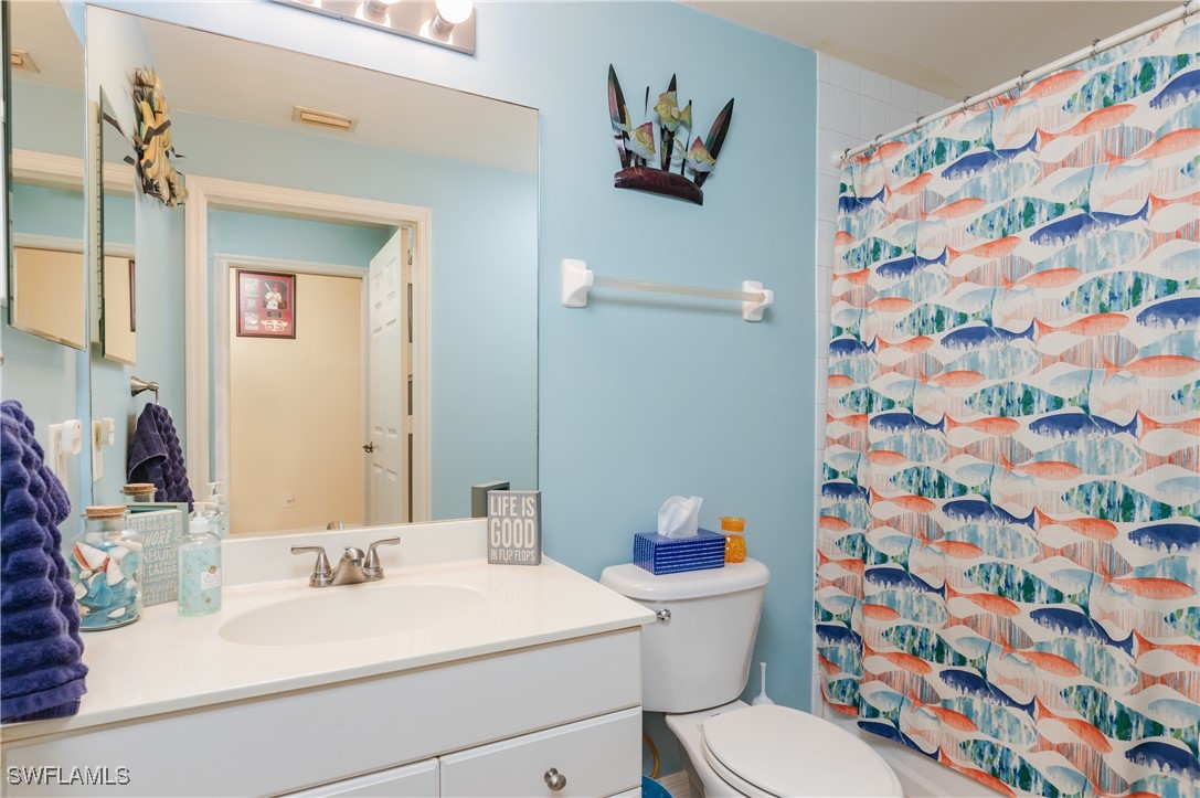 2 Bed Condominium for Sale in Clubhouse Villas, FL, $179,900 — photo 14