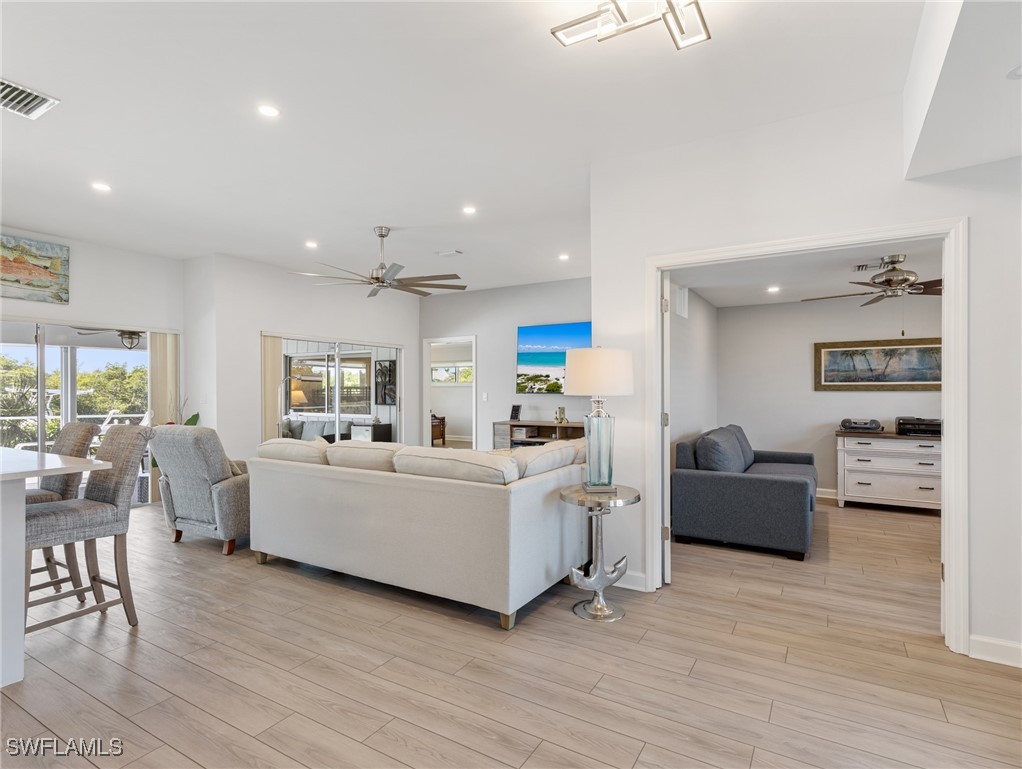 3 Bed Pool Home for Sale in Palm Acres, photo 14