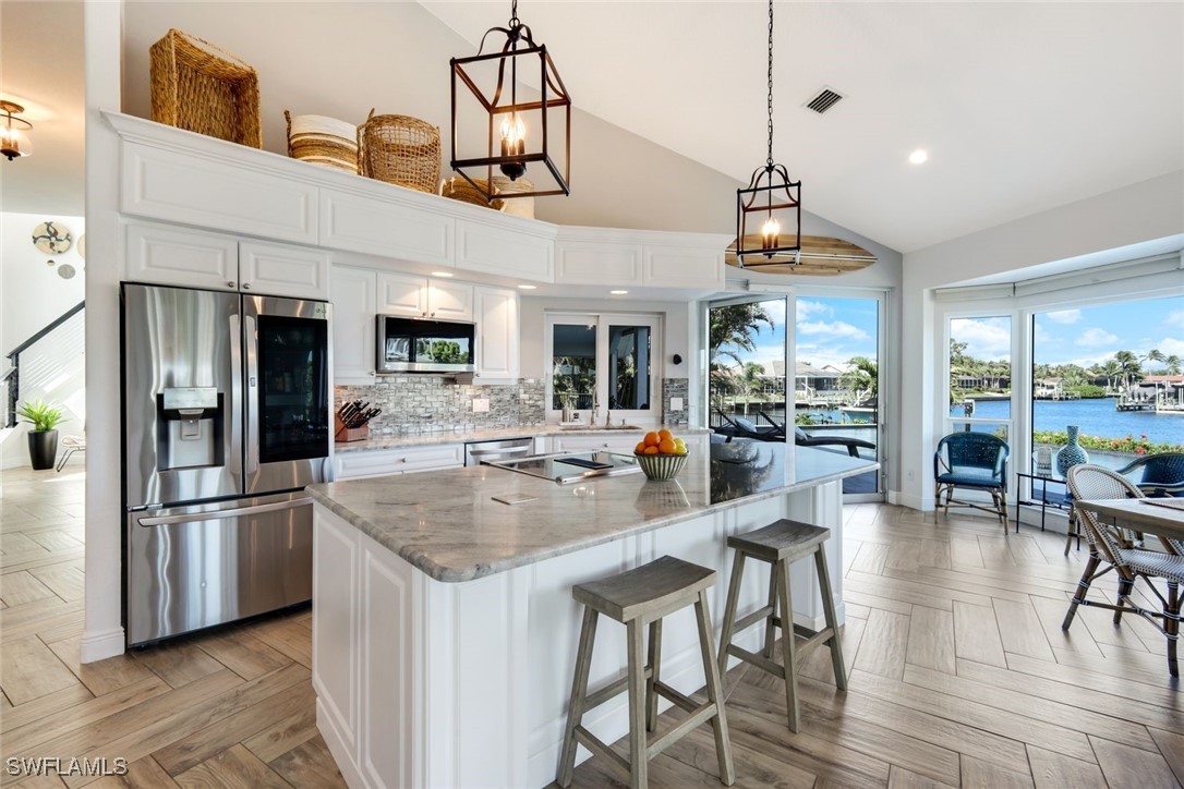 4 Bed Pool Home for Sale in Palm Acres, photo 14