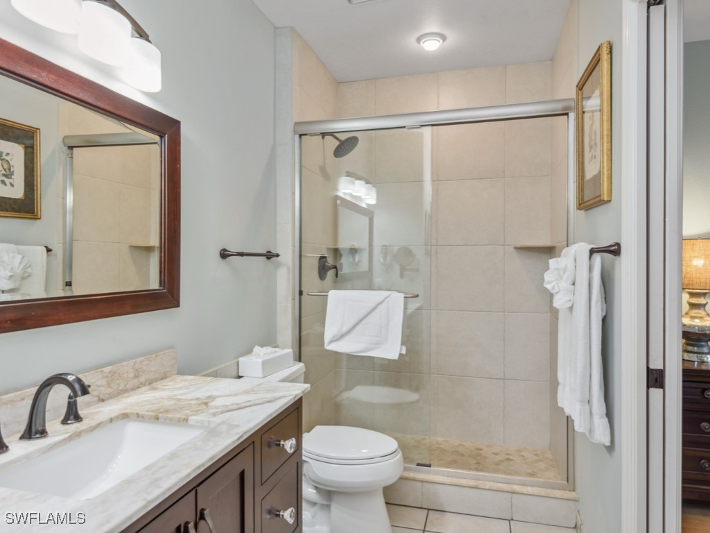 2 Bed Condominium for Sale in Olde Marco Inn, photo 14