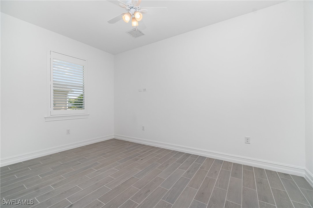 2 Bed Waterfront Home for Sale in Punta Gorda, FL — photo 14