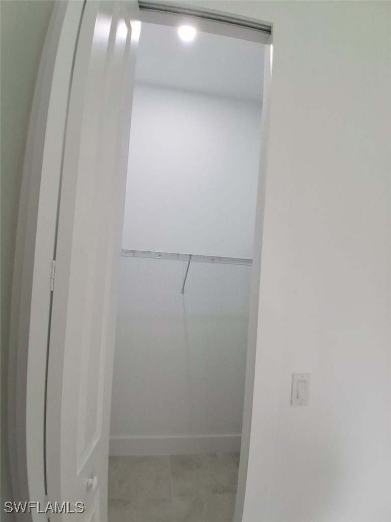 3 Bed SingleFamilyResidence for Sale in Lehigh Acres, photo 14