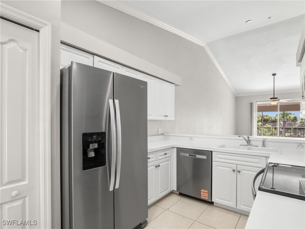 2 Bed Condominium for Sale in Barletta, FL, $259,900 — photo 14