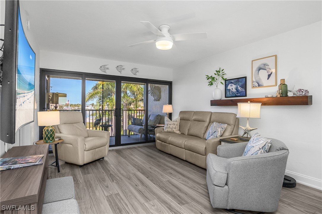 2 Bed Waterfront Home for Sale in Marco Island, photo 14