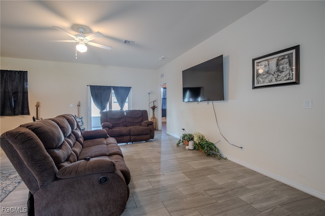 3 Bed SingleFamilyResidence for Sale in Port Labelle, FL — photo 14