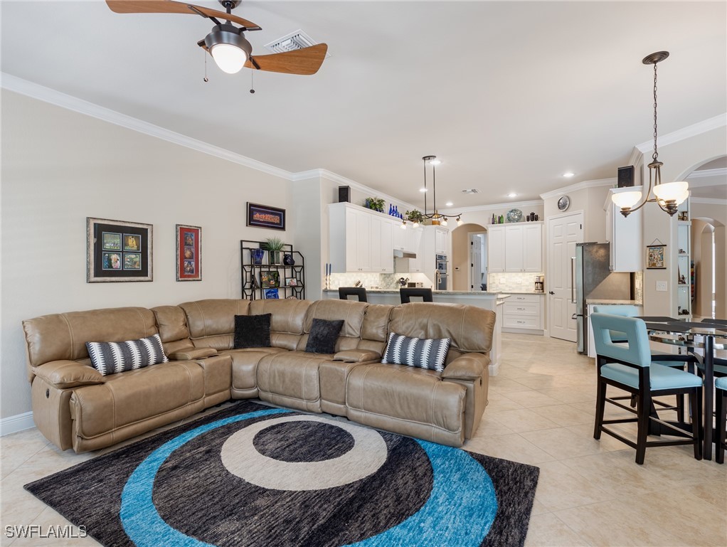 5 Bed Pool Home for Sale in Bella Terra, photo 14