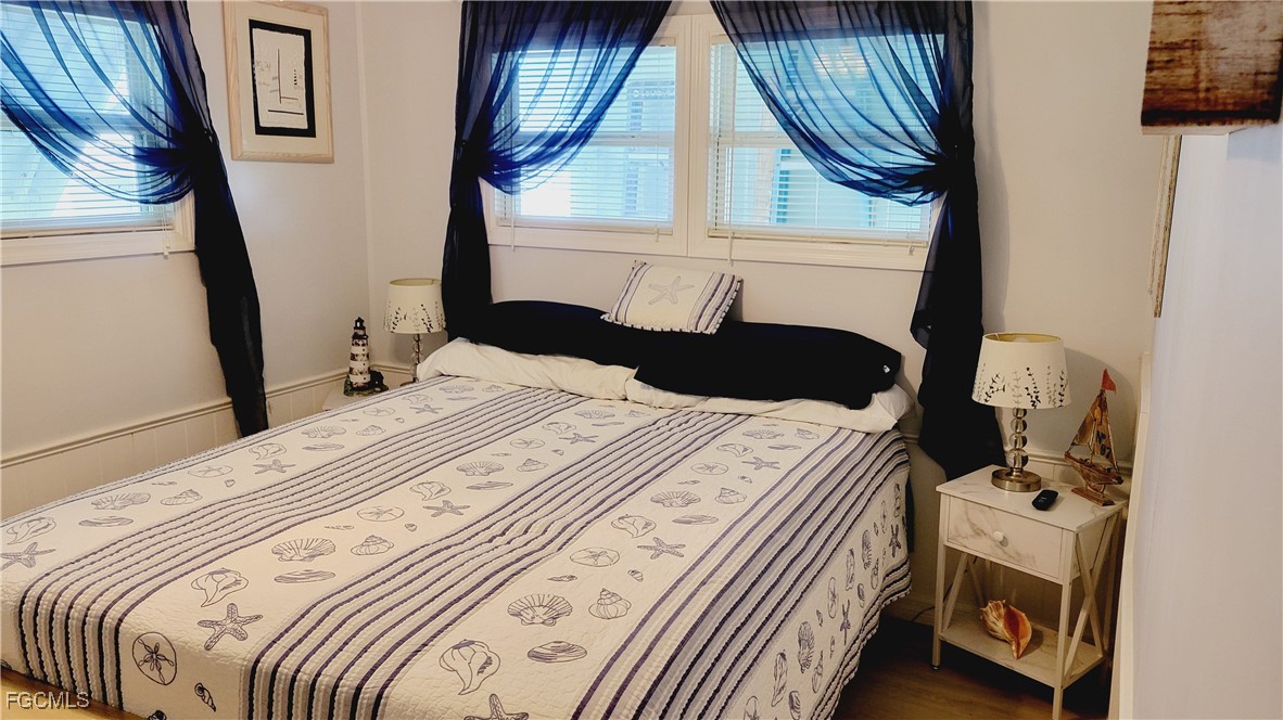 2 Bed ManufacturedHome for Sale in Fort Myers, photo 14