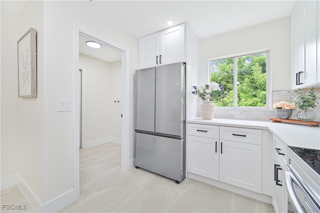 3 Bed SingleFamilyResidence for Sale in Lehigh Acres, photo 14