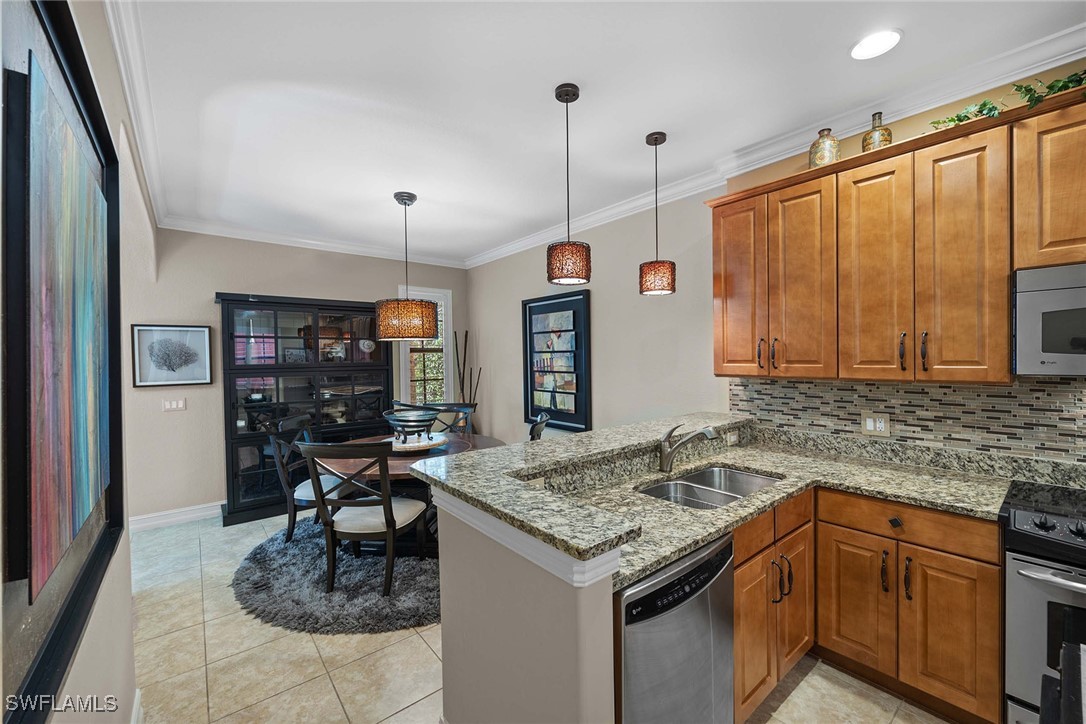 2 Bed Condominium for Sale in Ole, FL, $377,900 — photo 14