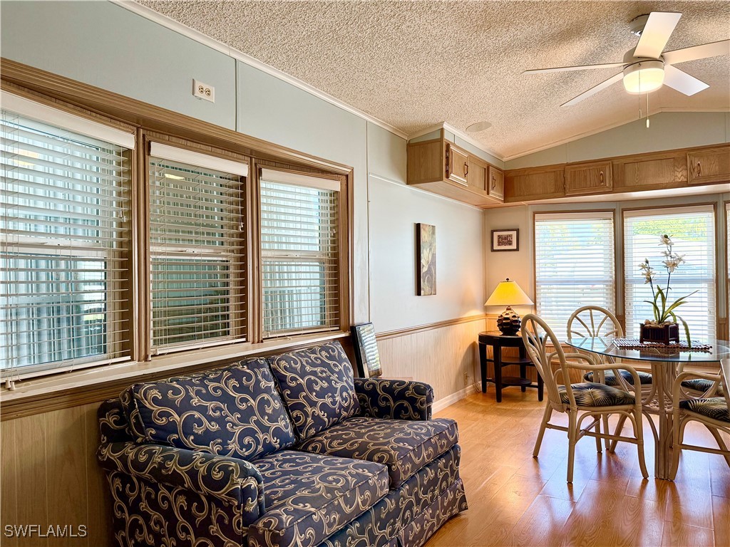 2 Bed ManufacturedHome for Sale in Naples, FL, $125,000 — photo 14