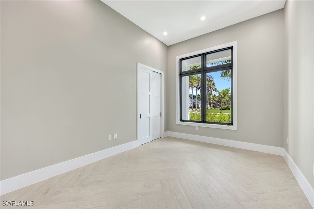 5 Bed Pool Home for Sale in Four Seasons, photo 14
