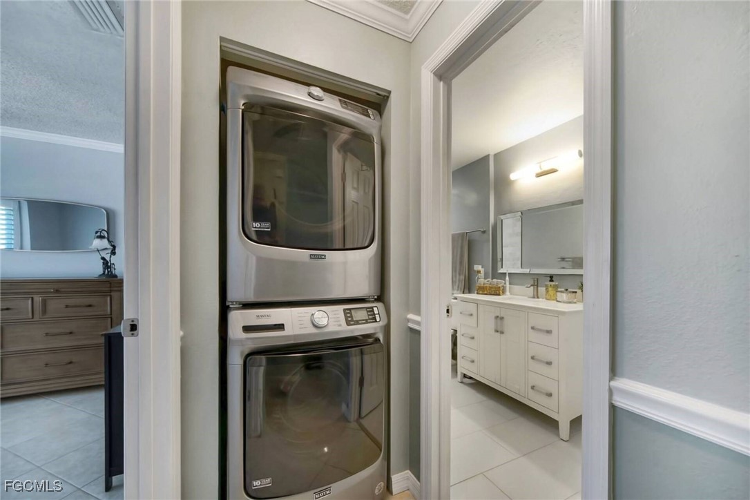 2 Bed Condominium for Sale in Cape Coral, photo 14