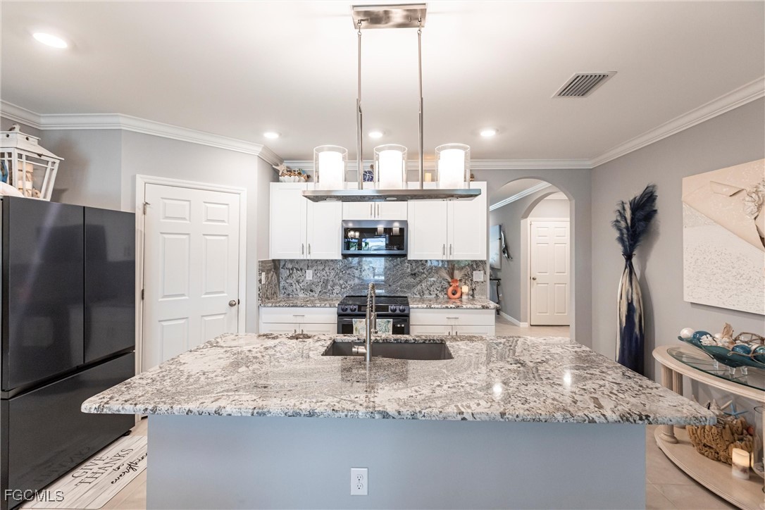 4 Bed Pool Home for Sale in Waterford, photo 14