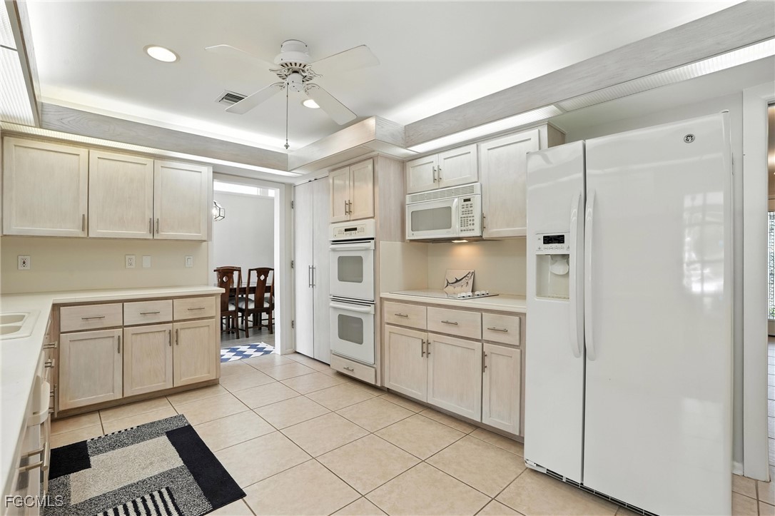 3 Bed Pool Home for Sale in Cape Coral, photo 14