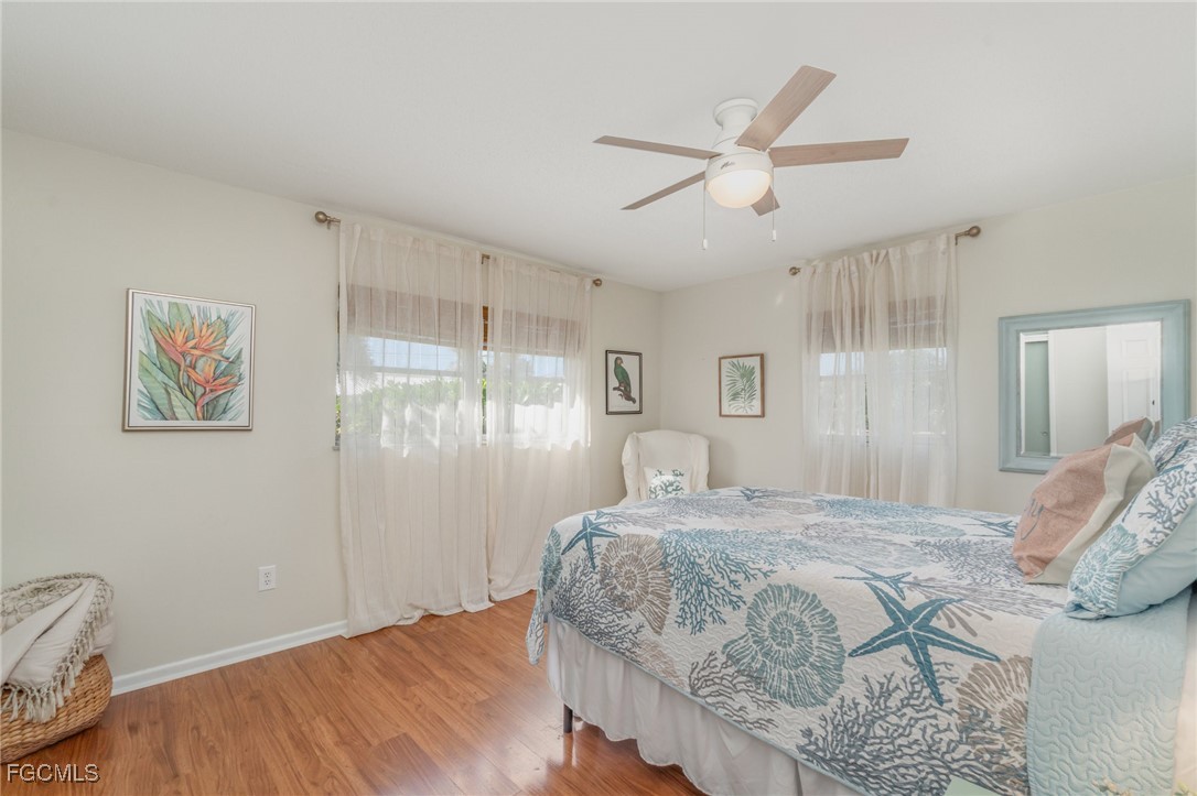 2 Bed Waterfront Home for Sale in Bokeelia, photo 14
