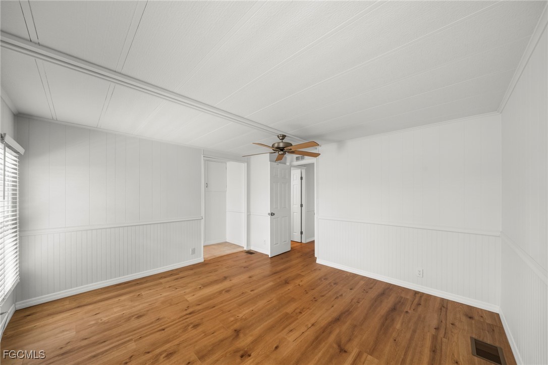 2 Bed Waterfront Home for Sale in St James City, photo 14