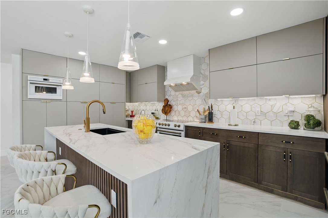 3 Bed Pool Home for Sale in Cape Coral, photo 14
