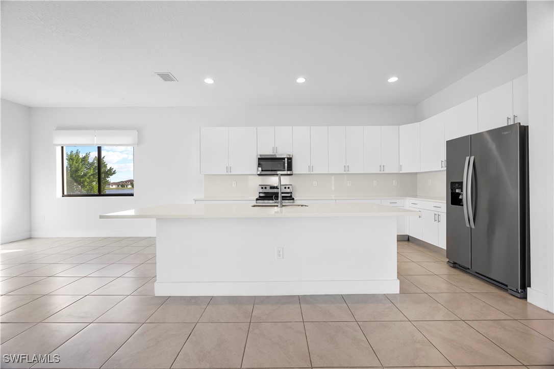 3 Bed Waterfront Home for Sale in Maple Ridge, photo 14