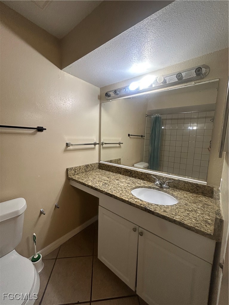 2 Bed Condominium for Sale in Village Creek, photo 14