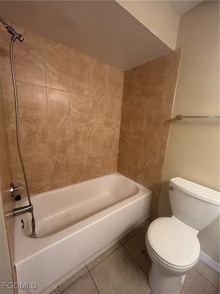 2 Bed Waterfront Home for Sale in Village Creek, photo 14