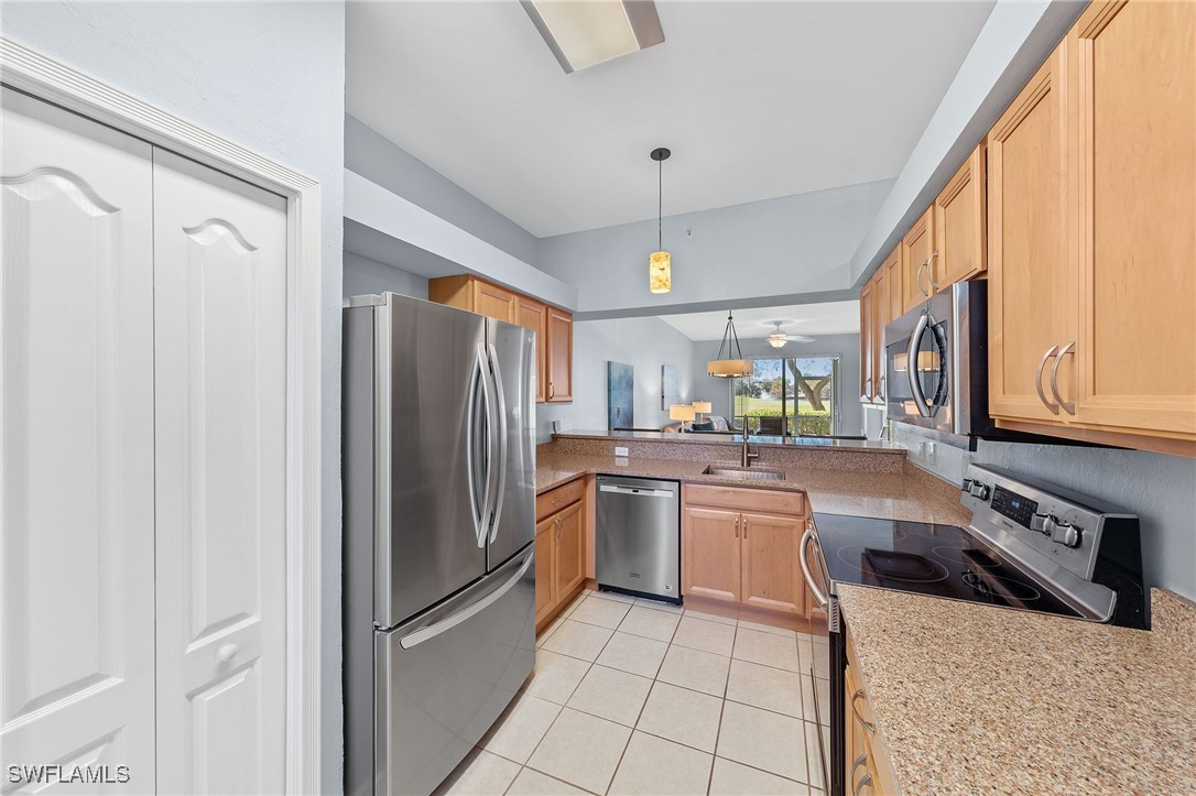 2 Bed Condominium for Sale in Stoneybrook, FL — photo 14