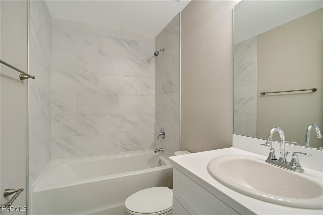 4 Bed SingleFamilyResidence for Sale in Lehigh Acres, FL — photo 14