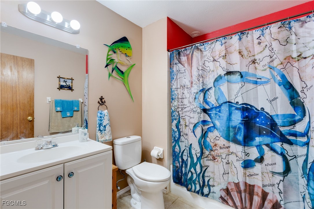 2 Bed Waterfront Home for Sale in Fort Myers, photo 14