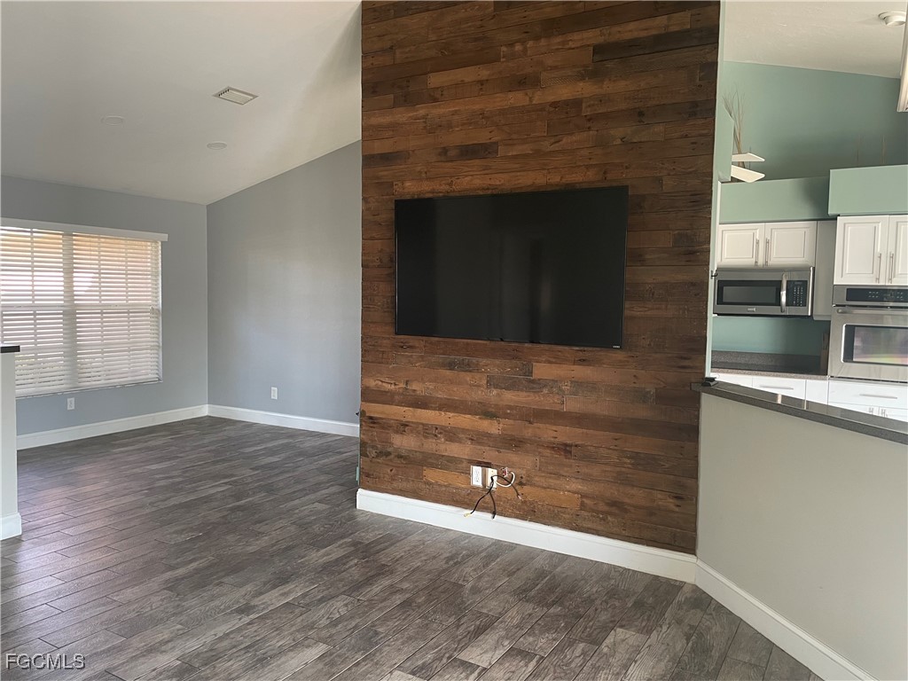 3 Bed Pool Home for Sale in Cape Coral, photo 14