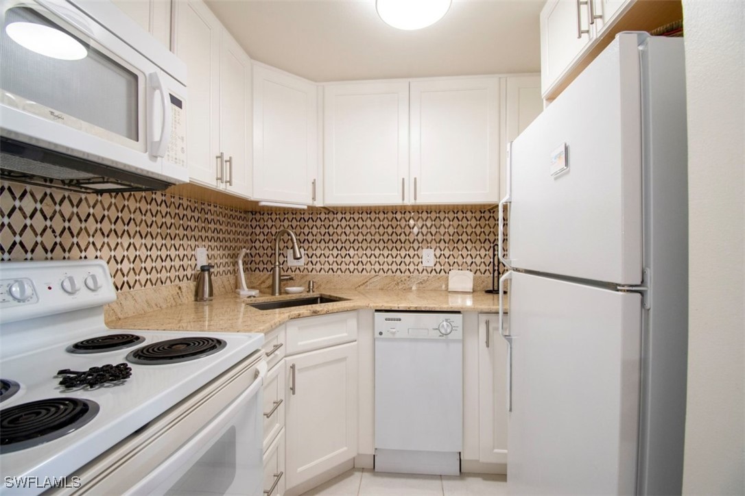 1 Bed Waterfront Home for Sale in Marco Island, FL, $325,000 — photo 14