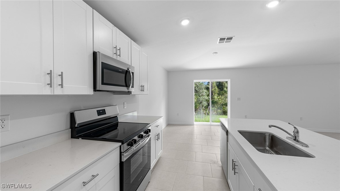 4 Bed SingleFamilyResidence for Sale in Crane Landing, photo 14
