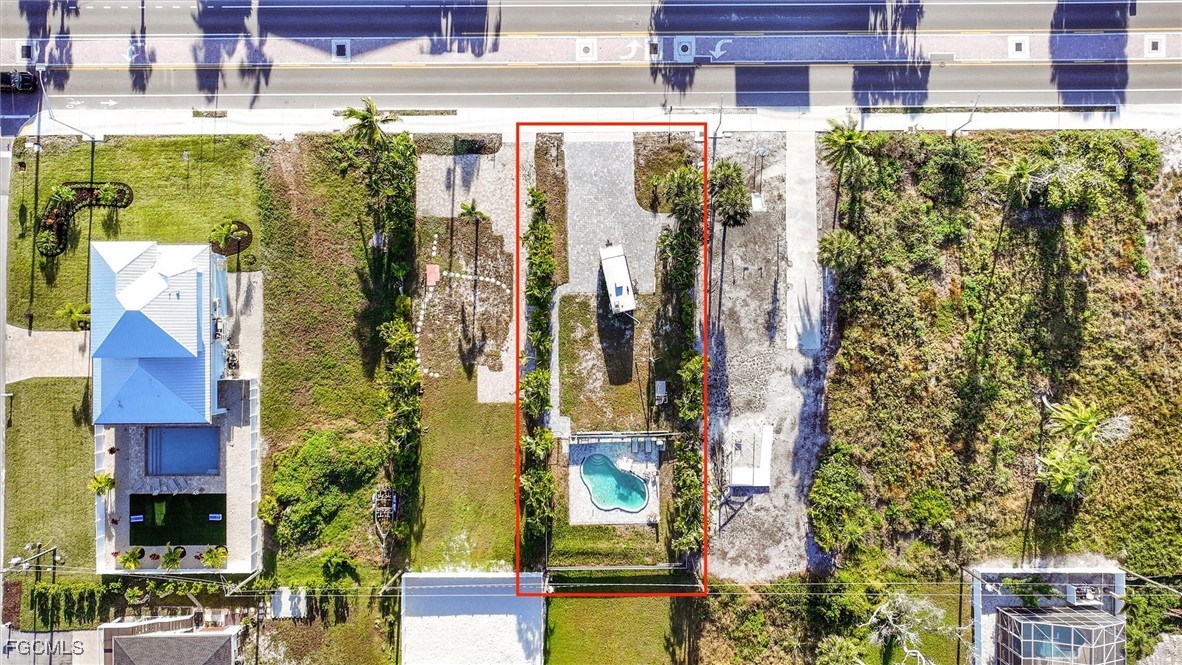 Residential for Sale in Mcphie Park, photo 14