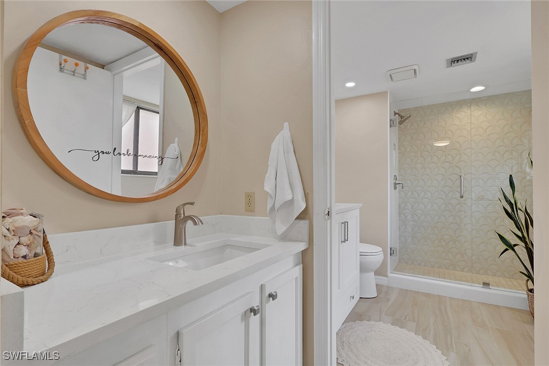 2 Bed Condominium for Sale in Sharondale, FL, $235,000 — photo 14