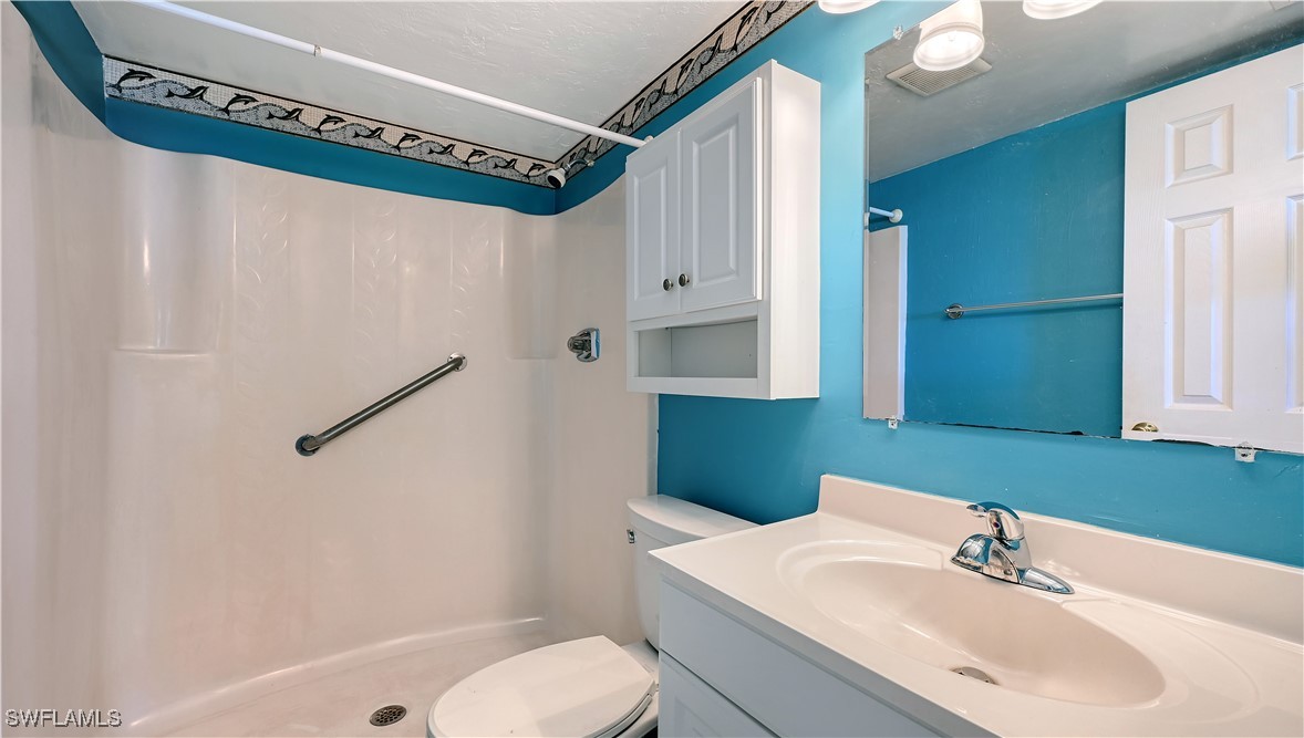 2 Bed Waterfront Home for Sale in Deep Creek, photo 14