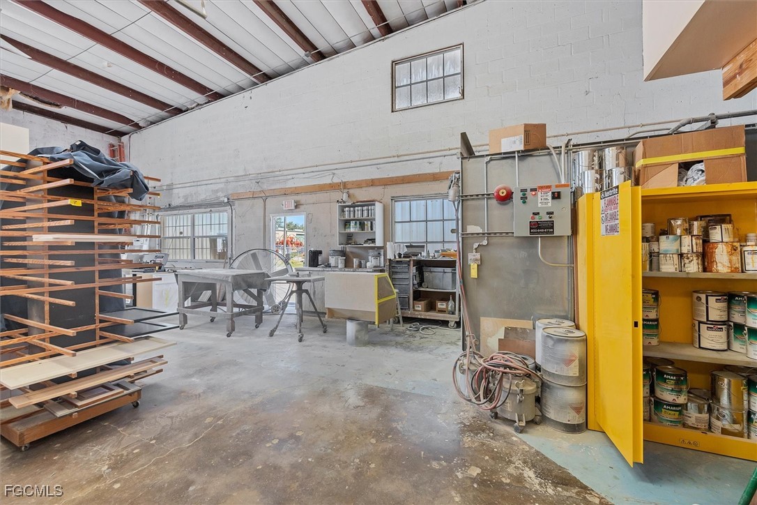 Warehouse for Sale in Port Charlotte, photo 14