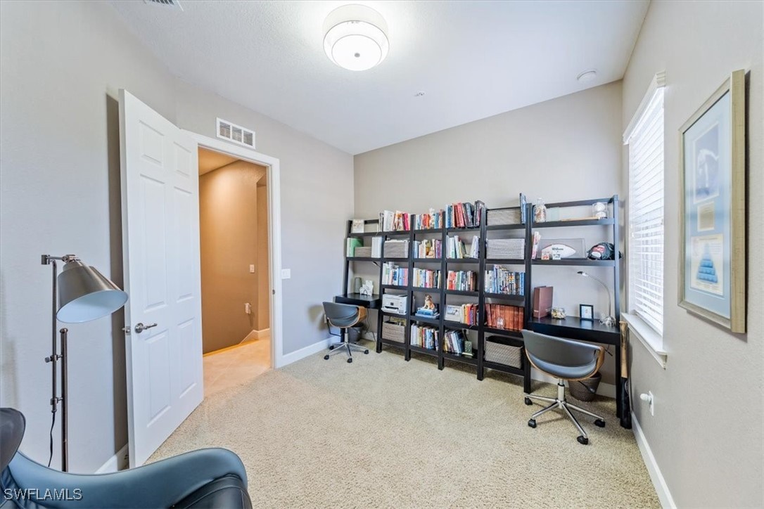 3 Bed Condominium for Sale in Ironstone, photo 14