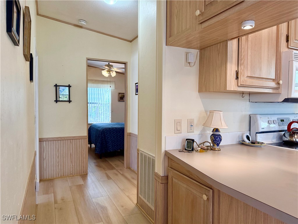 2 Bed ManufacturedHome for Sale in Naples, FL, $179,000 — photo 14