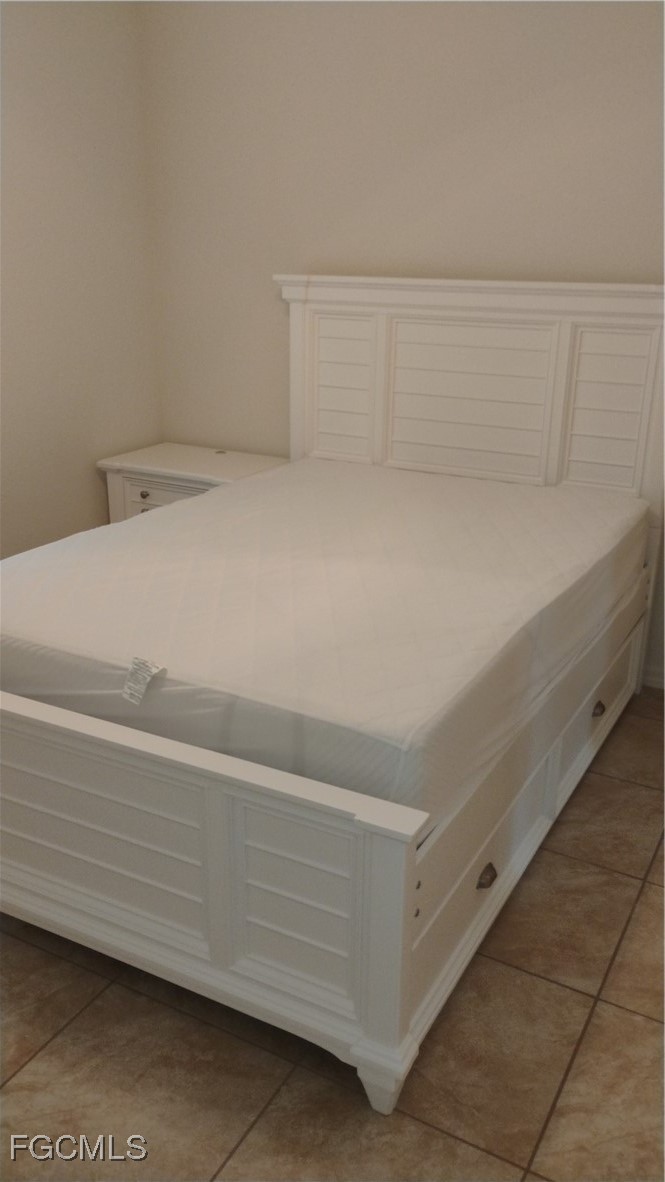 2 Bed SingleFamilyResidence for Sale in Port Charlotte, photo 14