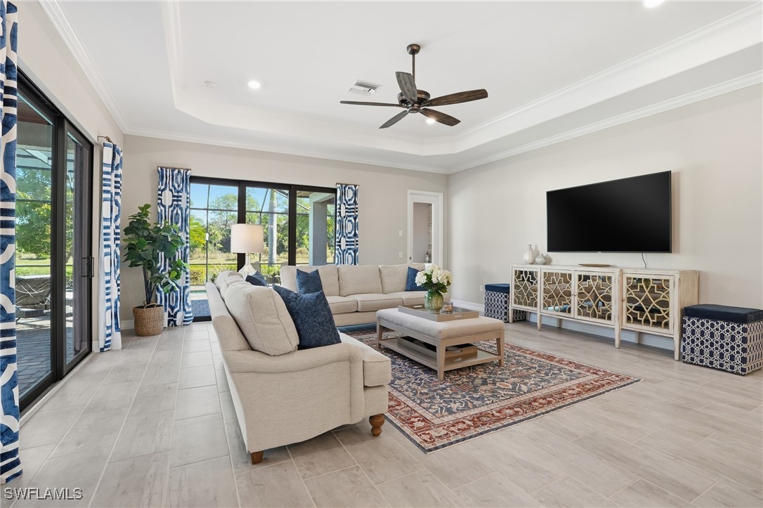 4 Bed Pool Home for Sale in Lamorada, photo 14