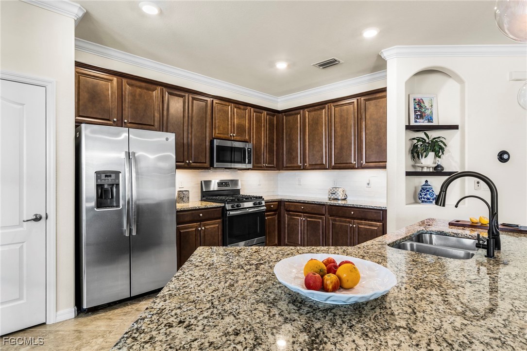 4 Bed Pool Home for Sale in Trails Edge, FL, $585,000 — photo 14