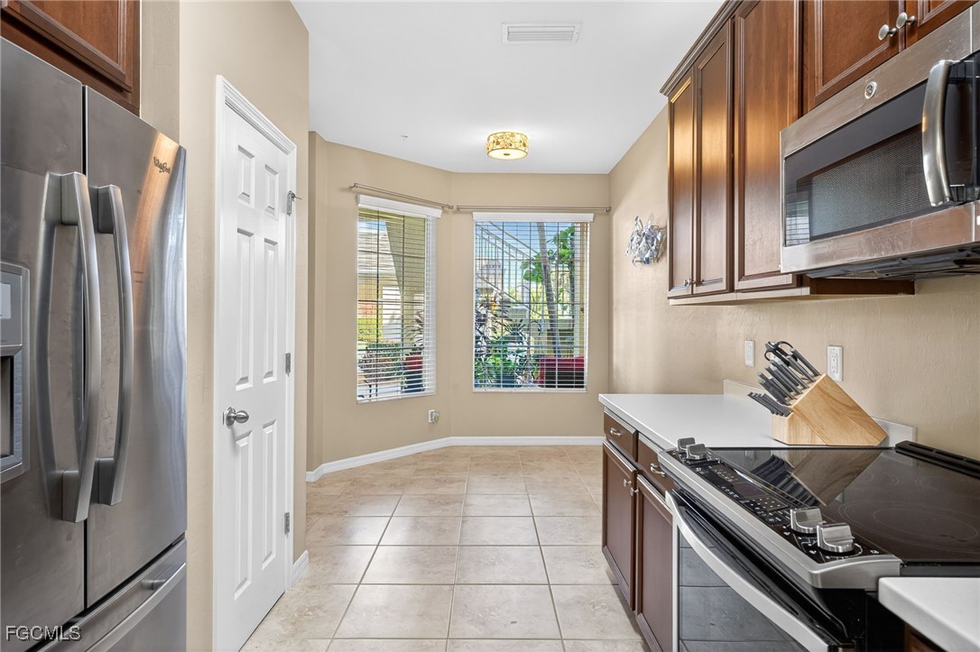 2 Bed Condominium for Sale in Fort Myers, photo 14