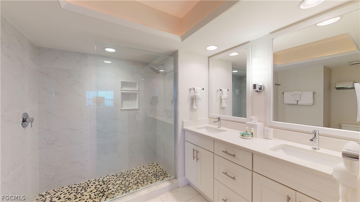 2 Bed Waterfront Home for Sale in Fort Myers, FL, $698,000 — photo 14