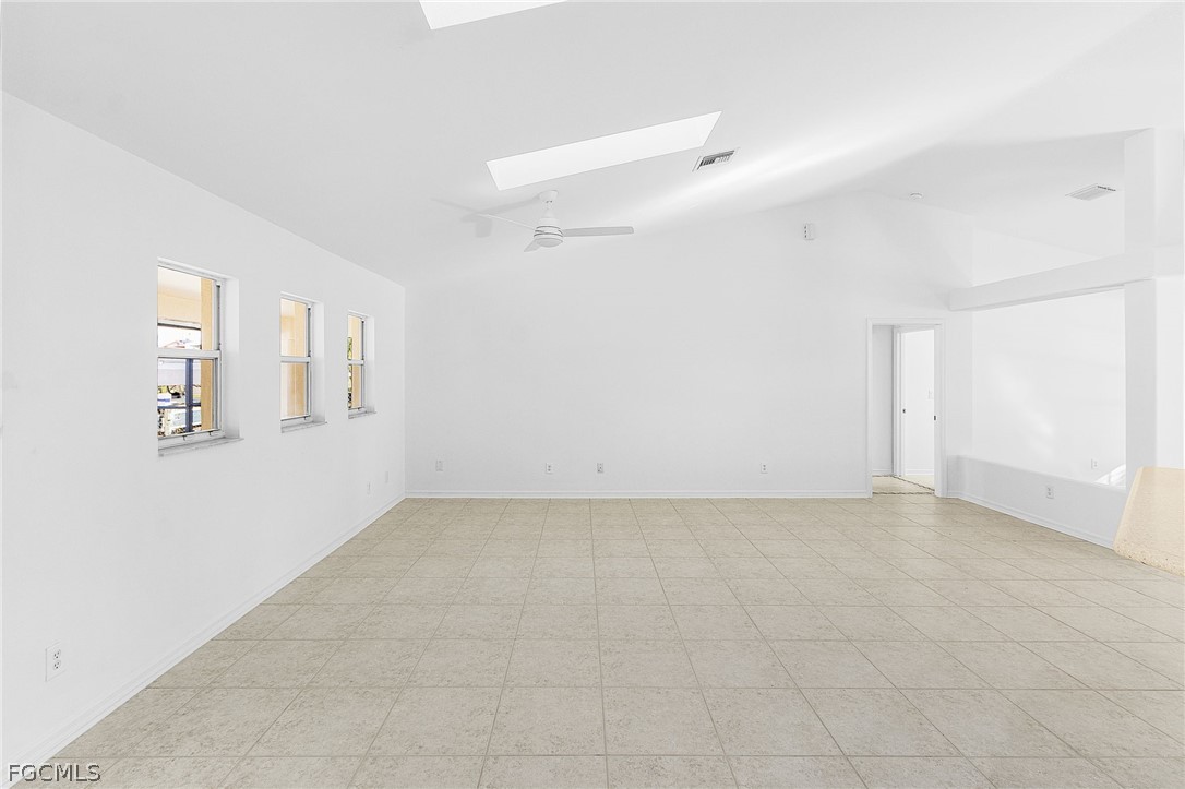 3 Bed Pool Home for Sale in Cape Coral, photo 14
