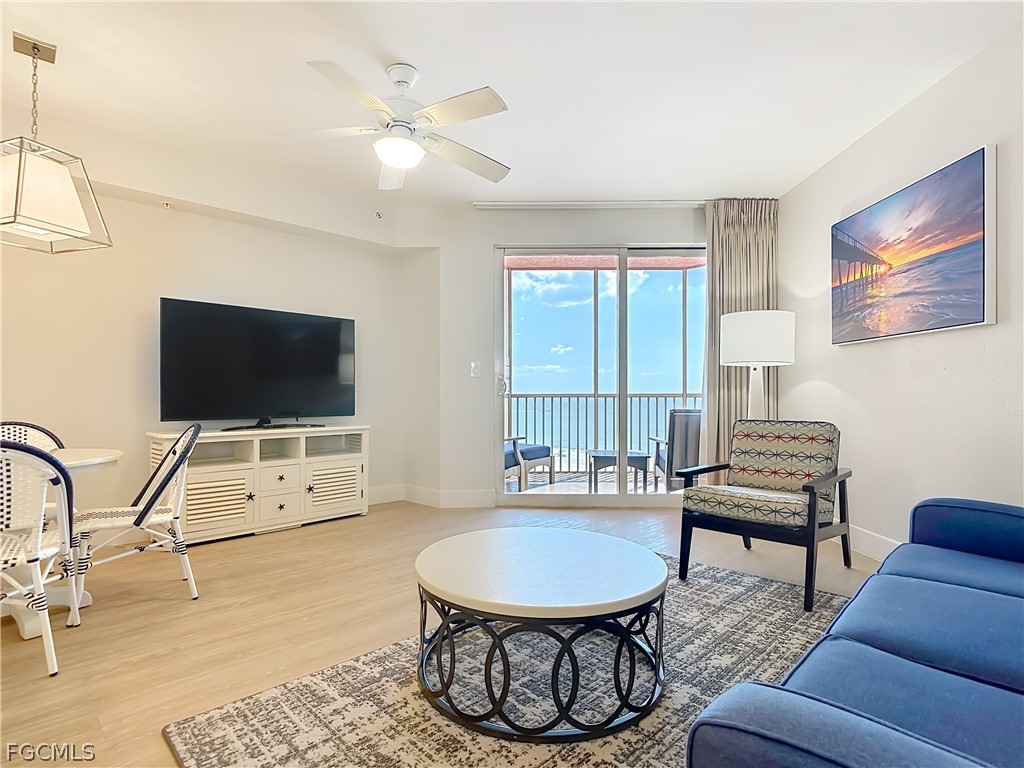 1 Bed Waterfront Home for Sale in White Sand Villas, photo 14