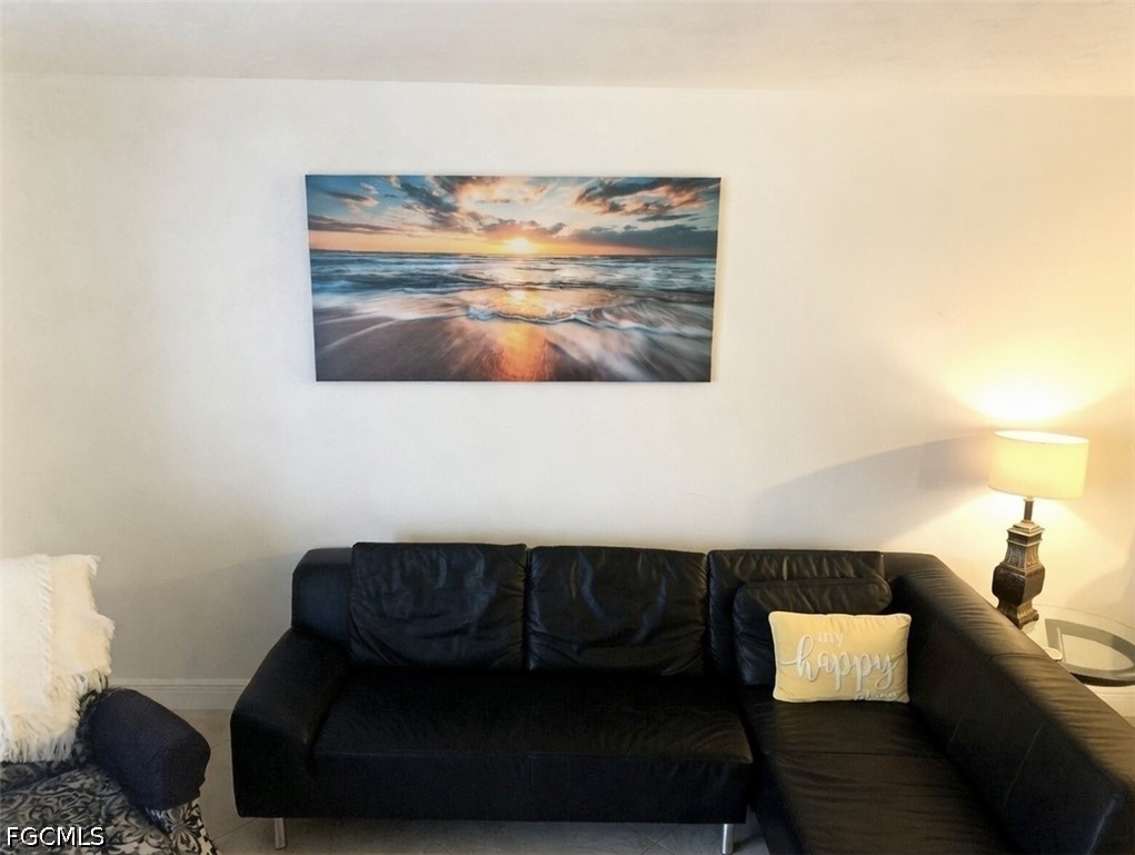 1 Bed Waterfront Home for Sale in Schooner Bay, photo 14