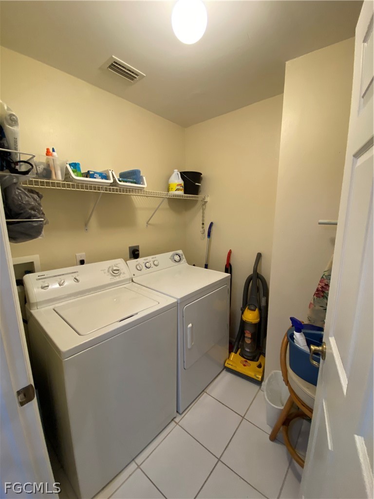 2 Bed Pool Home for Sale in Clubhouse Villas, FL, $159,999 — photo 14